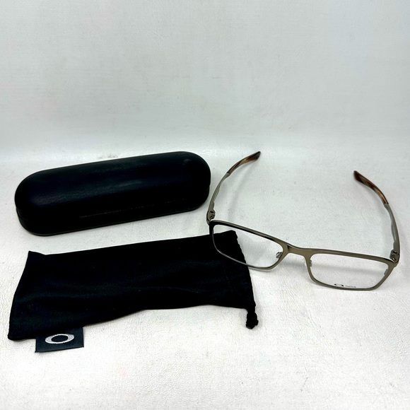 Oakley Hollow Point OX5075-0253 Unisex Adult's Glasses w/Dustbag & Hard Case